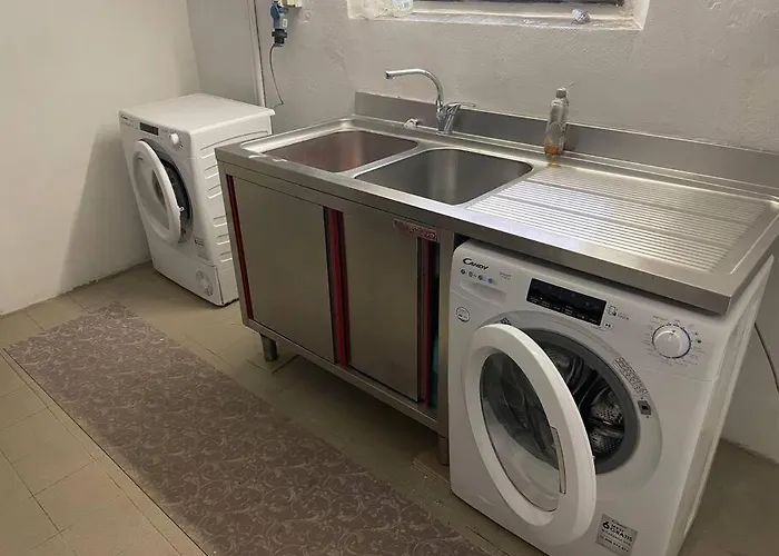 Cucchiari 7a Lejlighed *