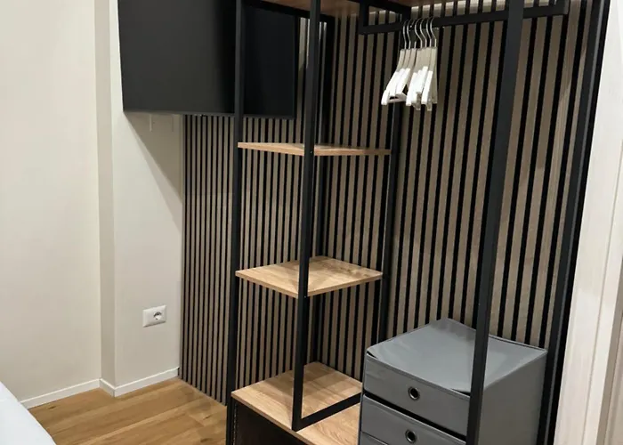 Cucchiari 7a アパート モデナ